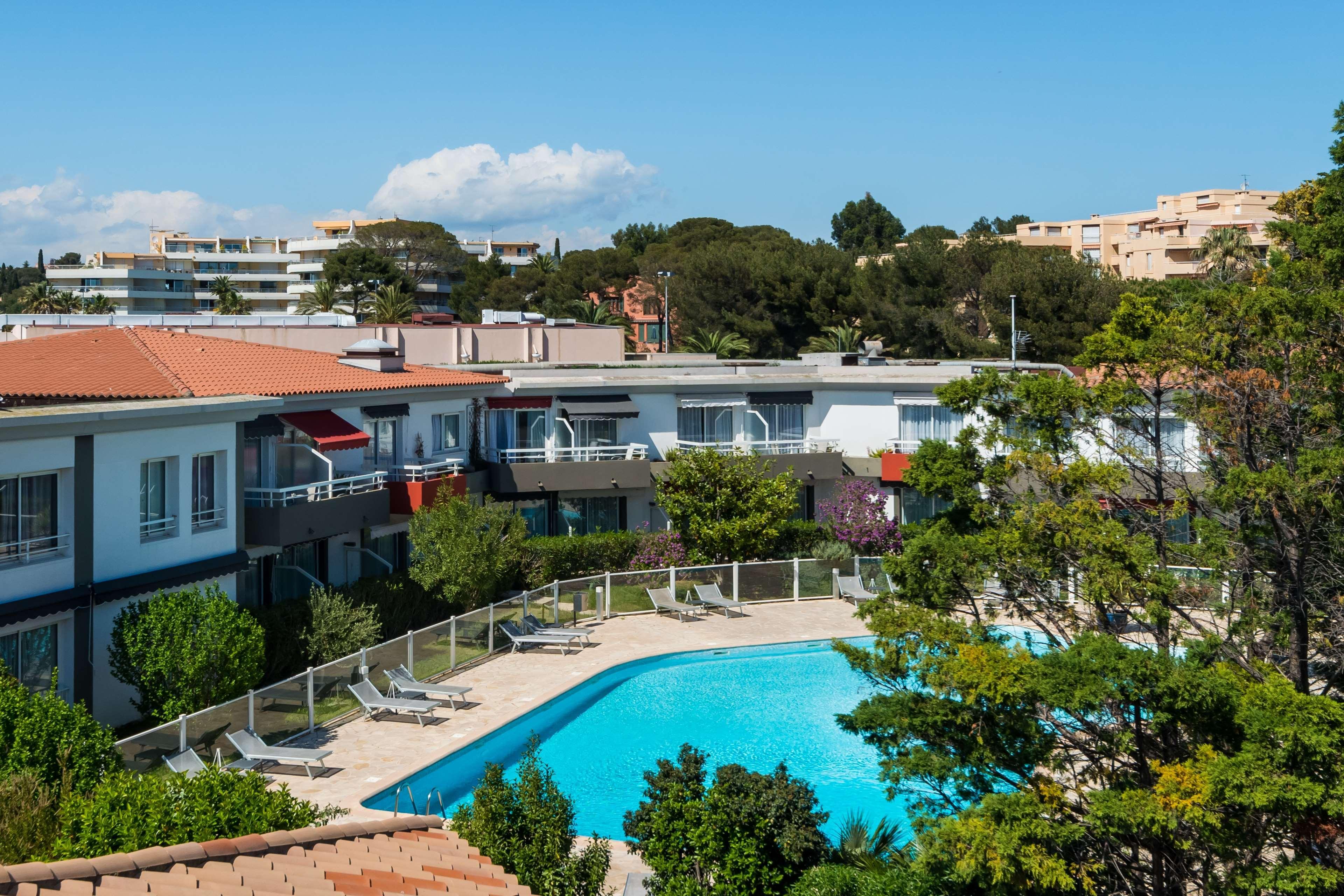 Best Western Plus La Marina Сен-Рафаэль Экстерьер фото