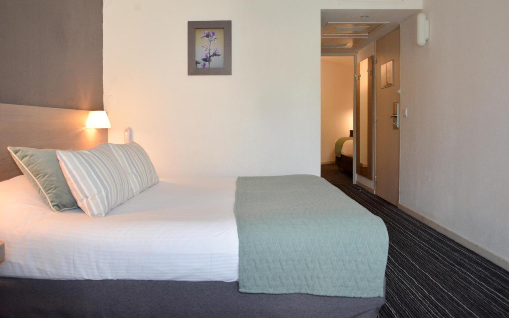 Best Western Plus La Marina Сен-Рафаэль Экстерьер фото