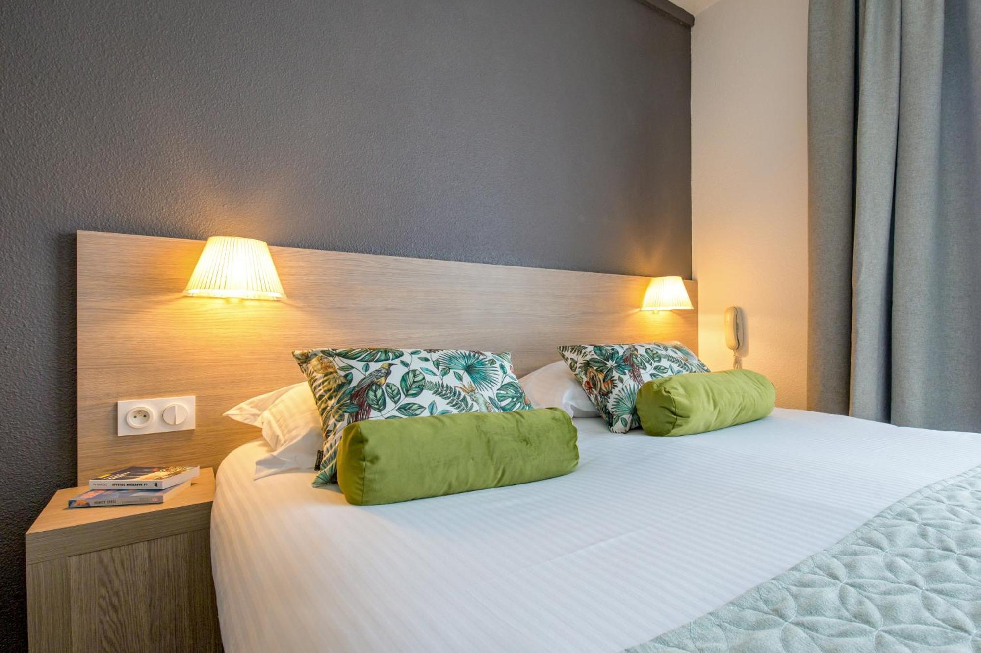 Best Western Plus La Marina Сен-Рафаэль Экстерьер фото