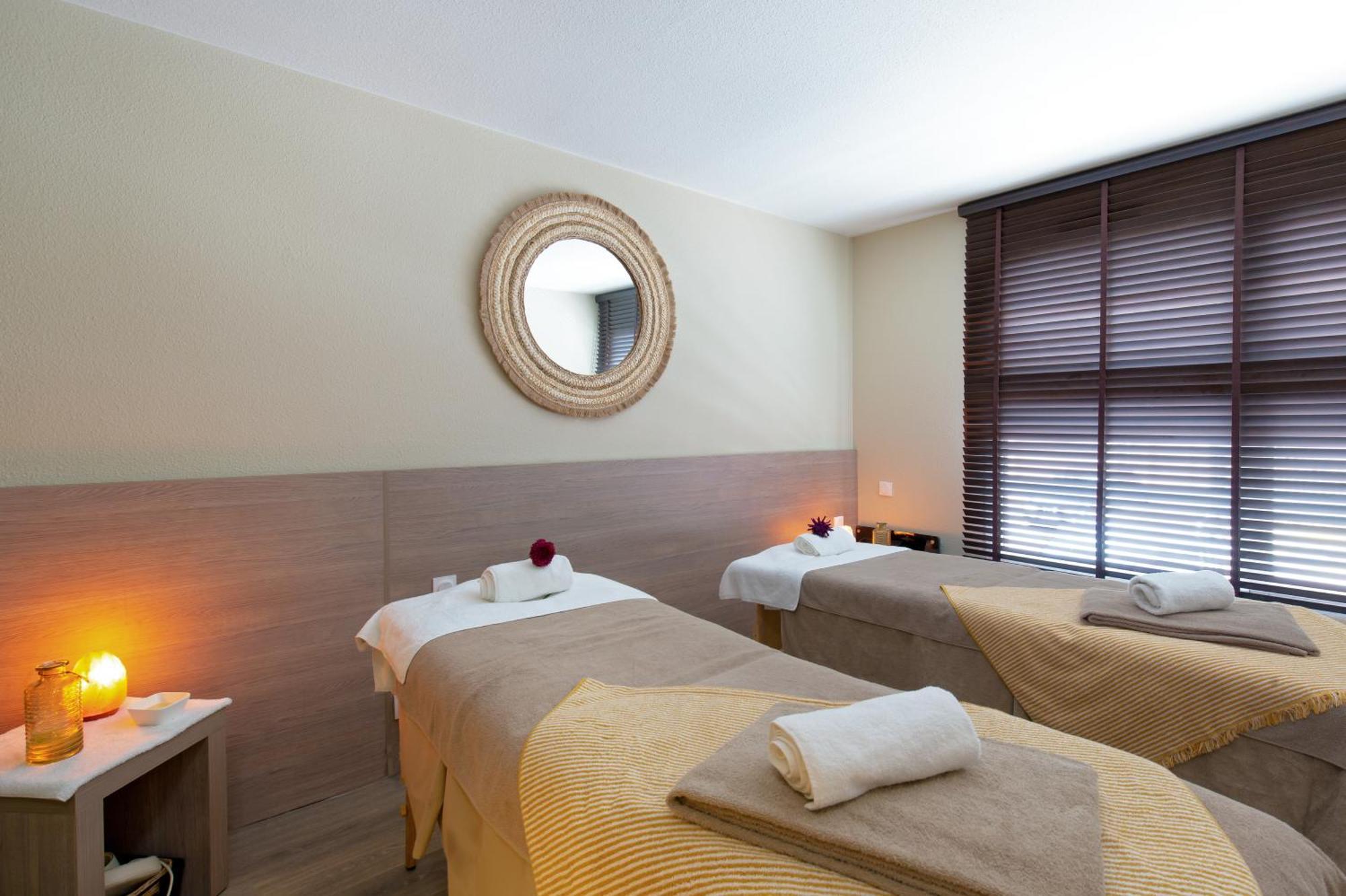 Best Western Plus La Marina Сен-Рафаэль Экстерьер фото